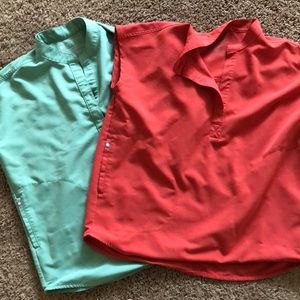 2 FIGS sleeveless scrub tops